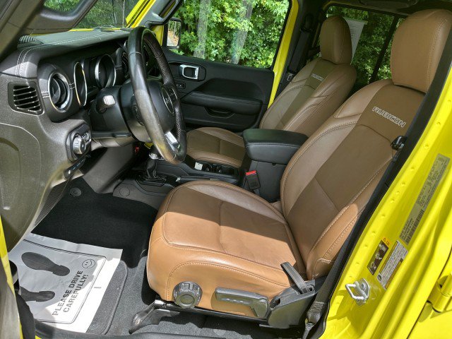 Used 2022 Jeep Wrangler Unlimited Rubicon 4xe w/ Cold Weather Group AWD/4WD image 11