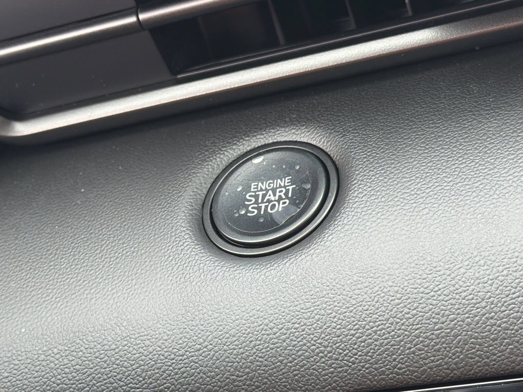 New 2026 Hyundai Elantra Sport FWD image 30