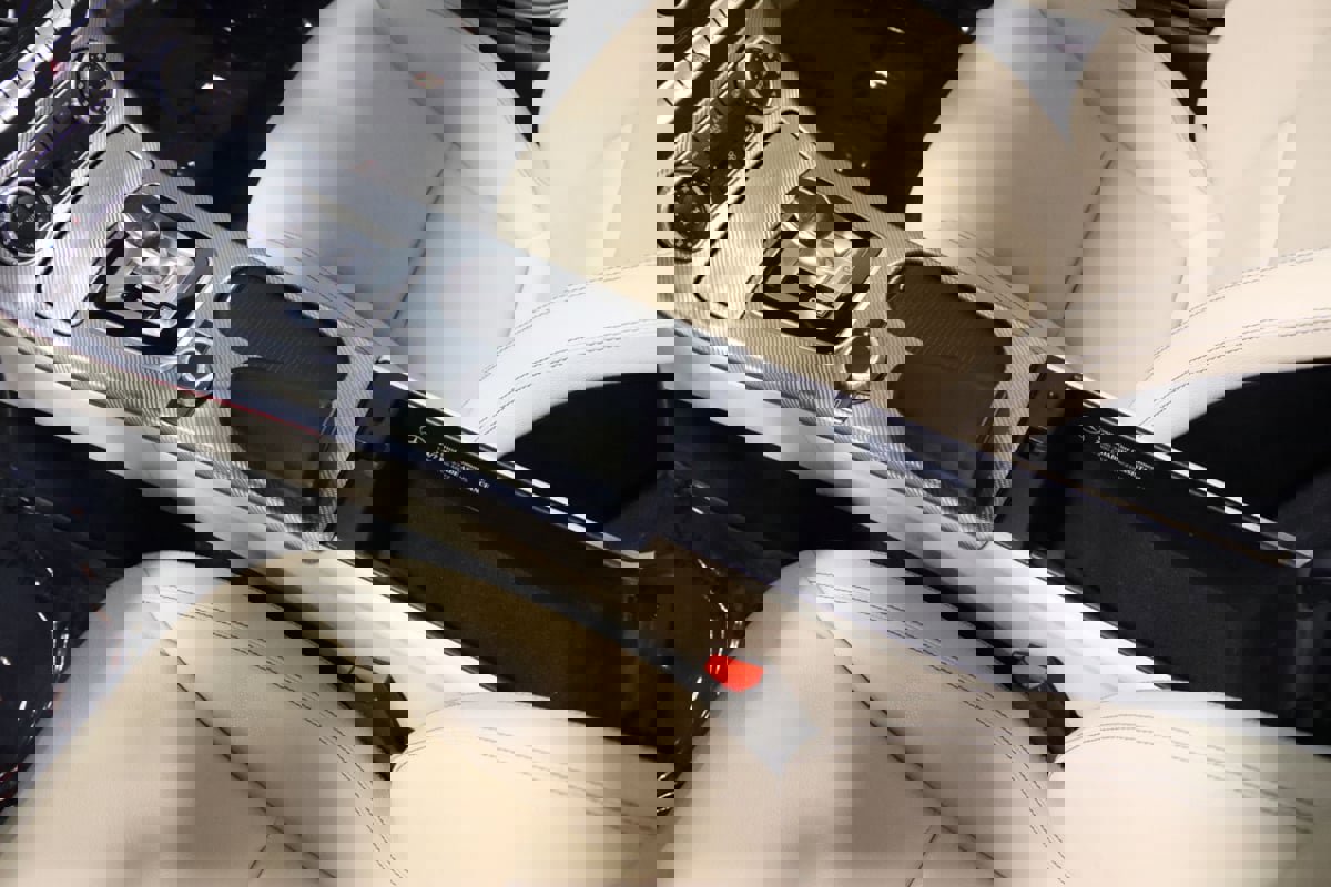 Used 2017 Mercedes-Benz SLC 300 image 46