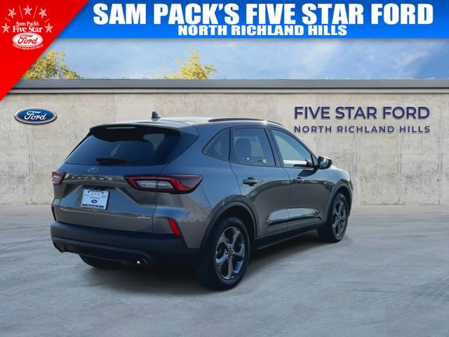 Used 2025 Ford Escape ST-Line image 9