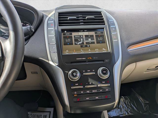 Used 2017 Lincoln MKC Select w/ Select Plus Package image 12