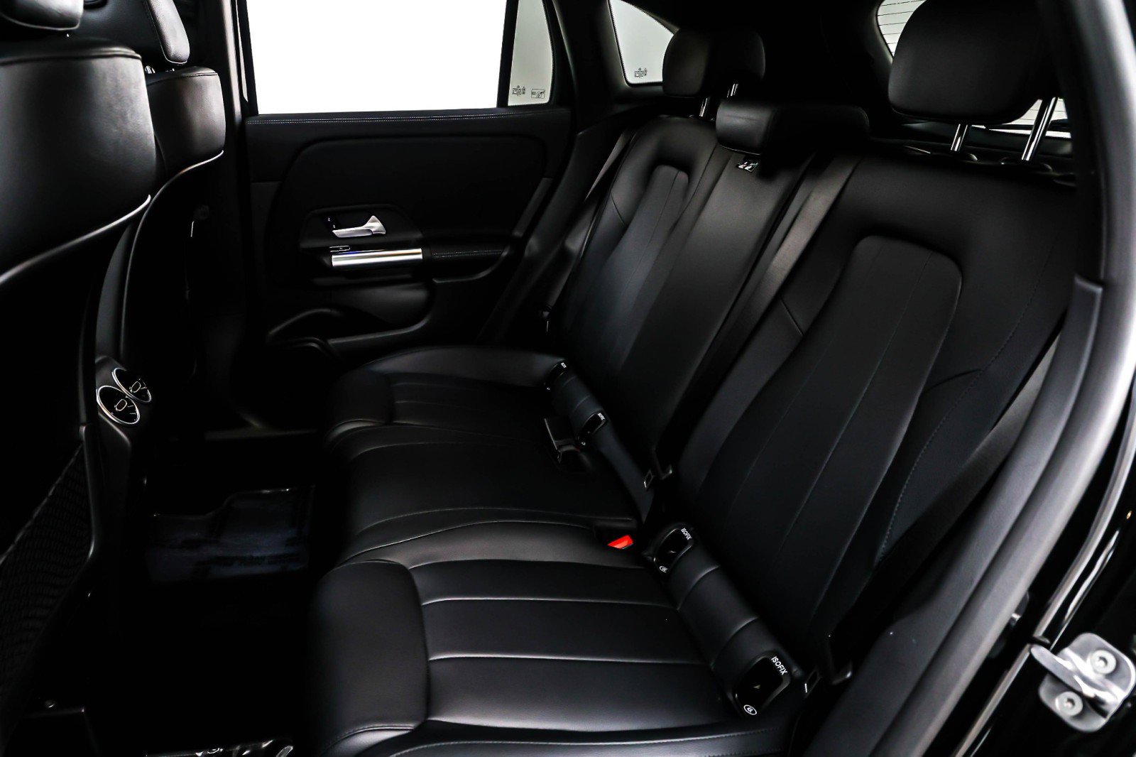 Used 2023 Mercedes-Benz GLA 250 image 9