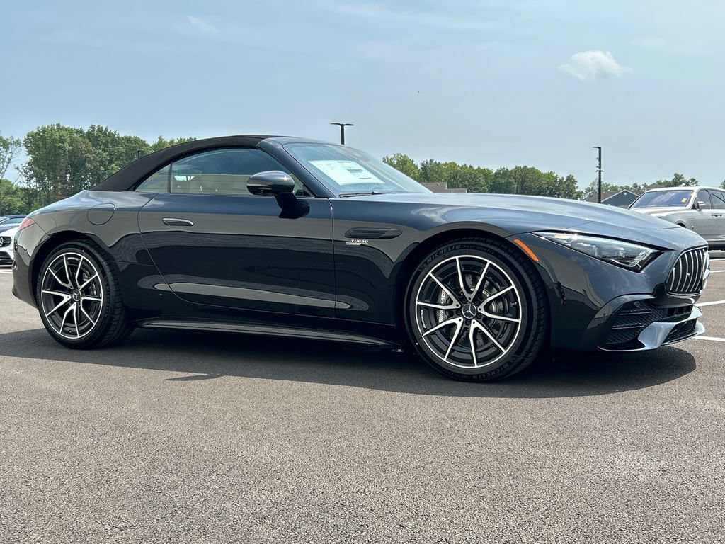 New 2027 Mercedes-Benz SL 43 AMG image 2
