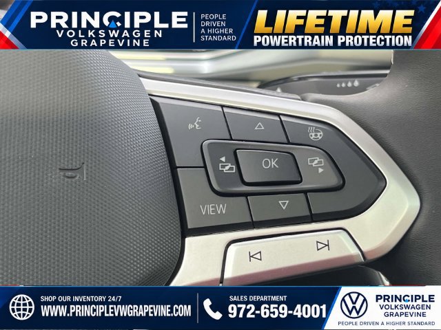 New 2027 Volkswagen Taos SE FWD image 17