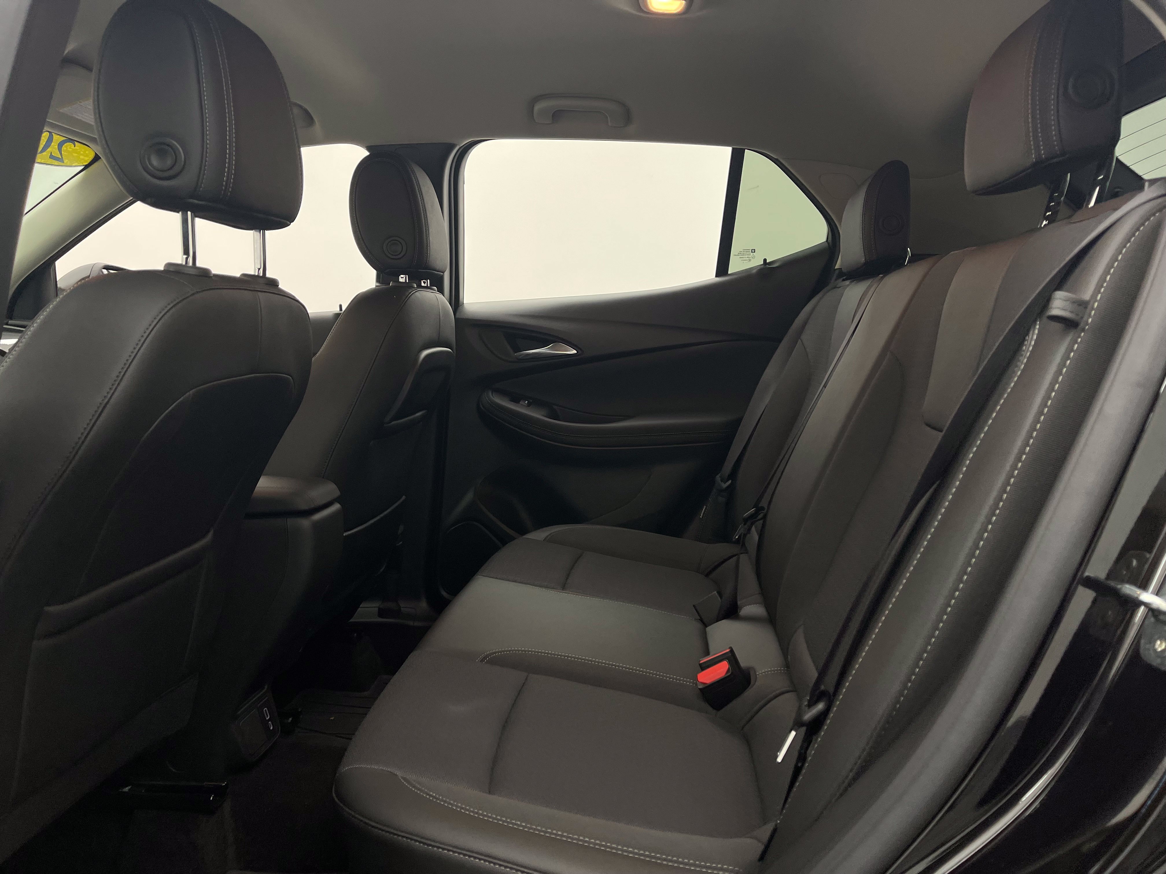 Used 2023 Buick Encore GX Preferred w/ Cold Weather Comfort Package AWD/4WD image 33