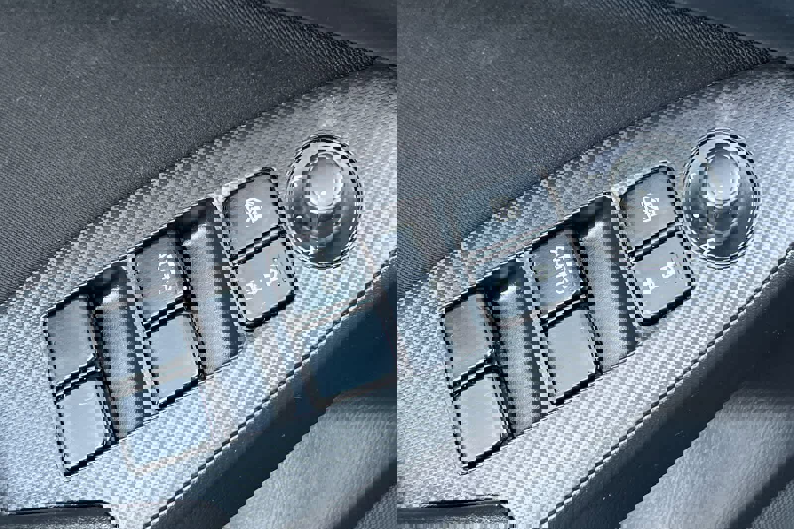 Used 2016 MAZDA MAZDA3 i Touring w/ Popular Equipment Package image 13