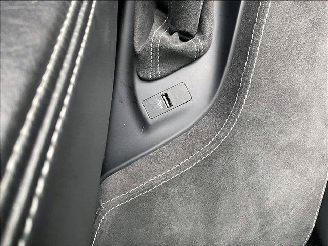 Used 2019 BMW M4 CS w/ Executive Package RWD image 24