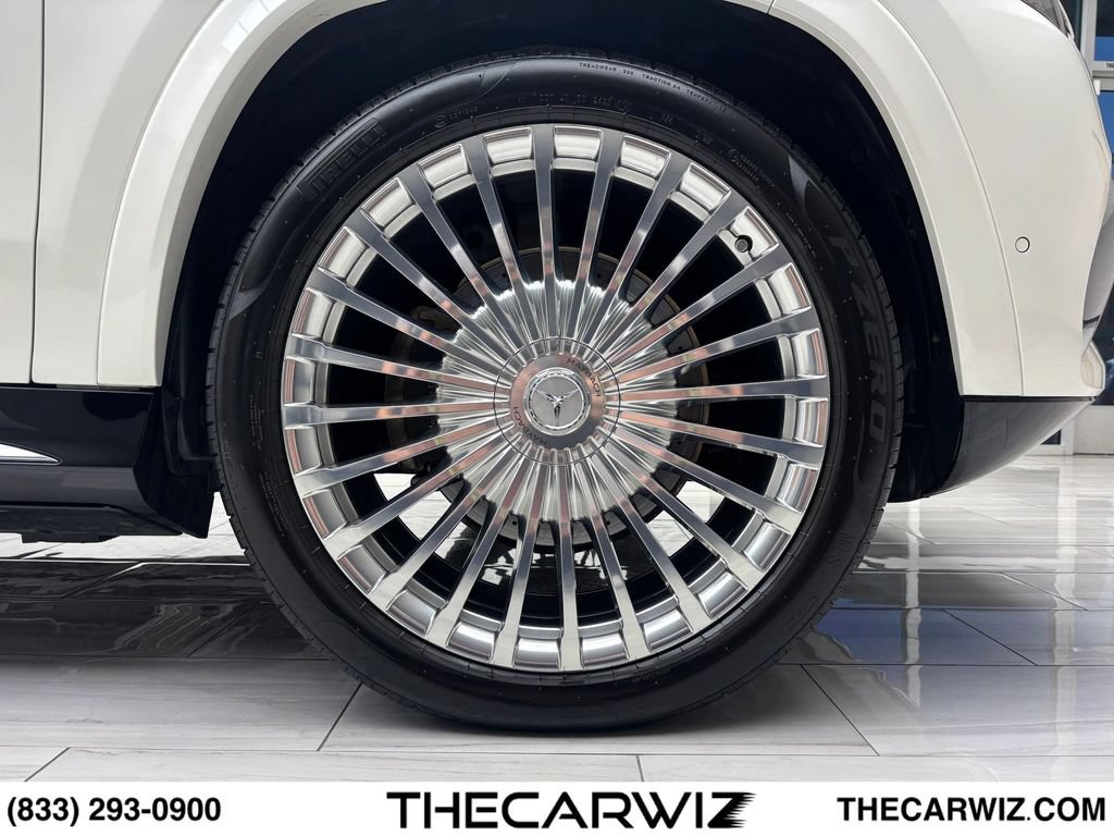 Used 2022 Mercedes-Benz Maybach GLS 600 4MATIC image 47