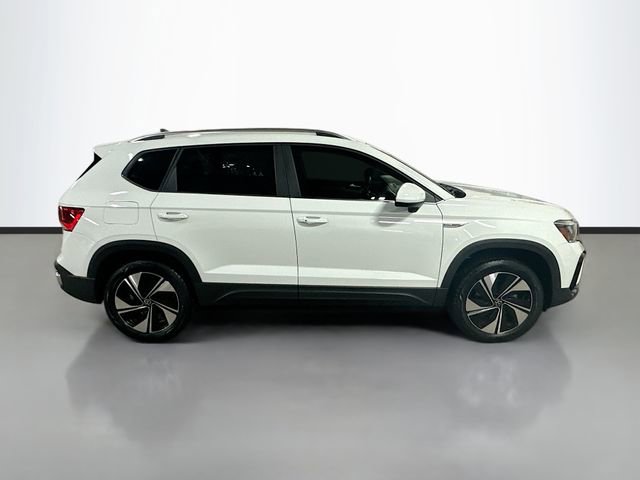 Used 2023 Volkswagen Taos SE image 5