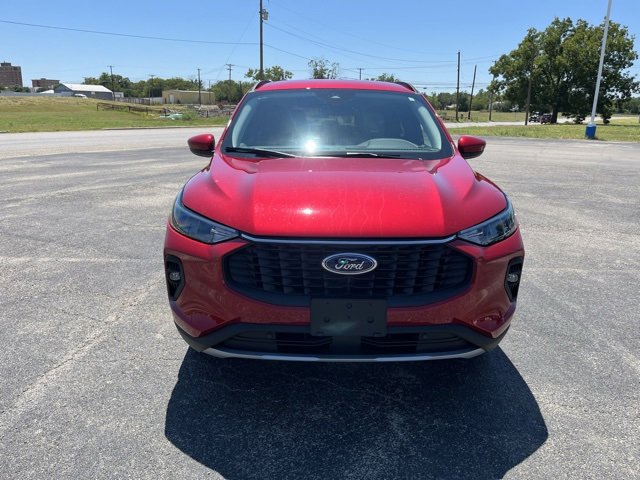 New 2025 Ford Escape SE