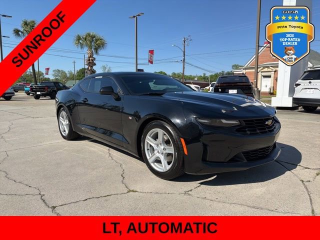 Used 2023 Chevrolet Camaro LT image 3