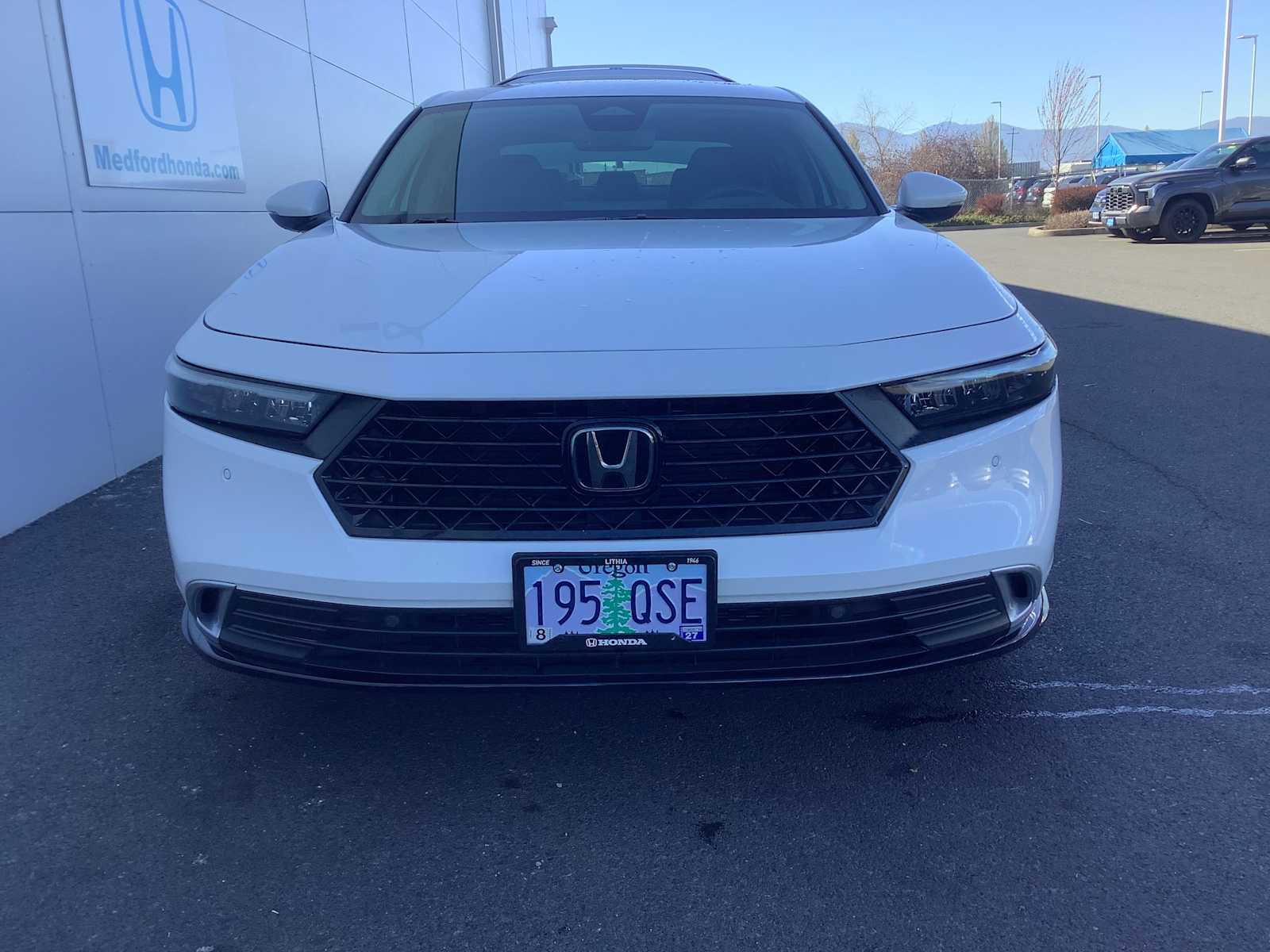 Used 2023 Honda Accord Touring image 9