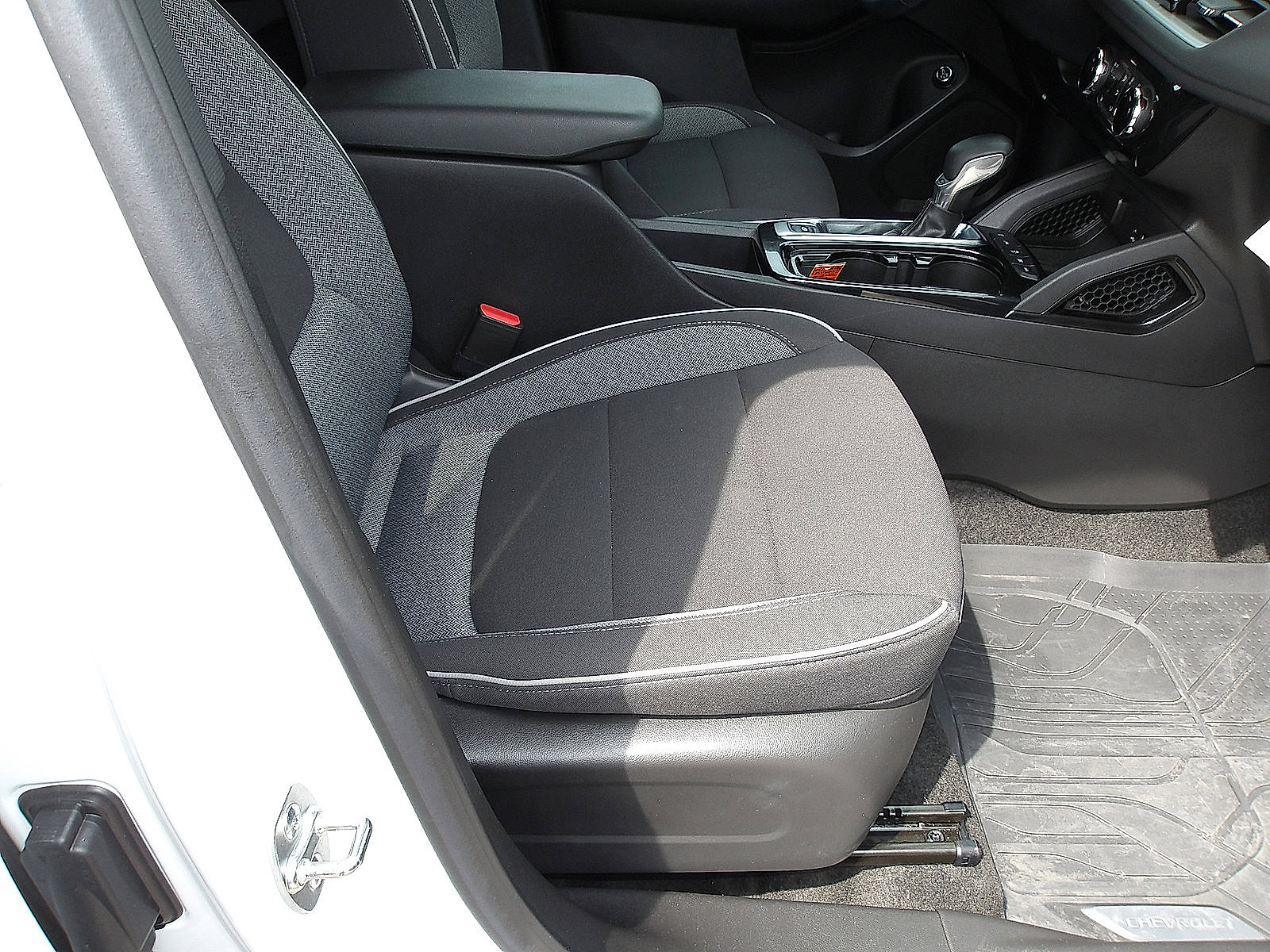 Certified 2024 Chevrolet TrailBlazer LT w/ Convenience Package image 13