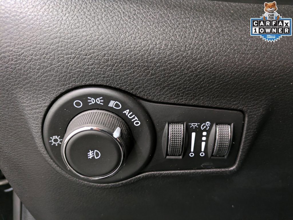 Used 2024 Jeep Compass Limited image 22