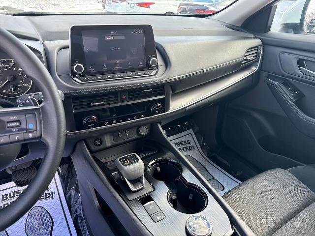 Certified 2024 Nissan Rogue SV image 26