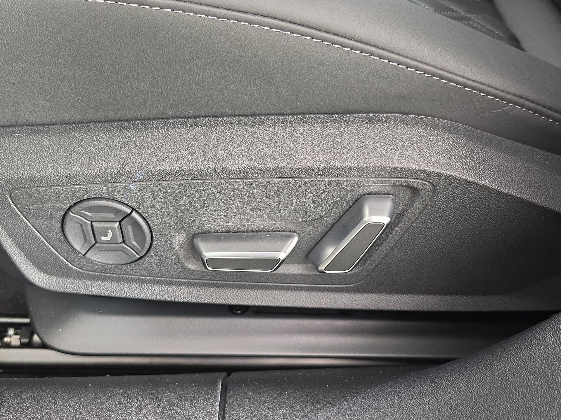 New 2026 Audi S5 Premium Plus AWD/4WD image 15