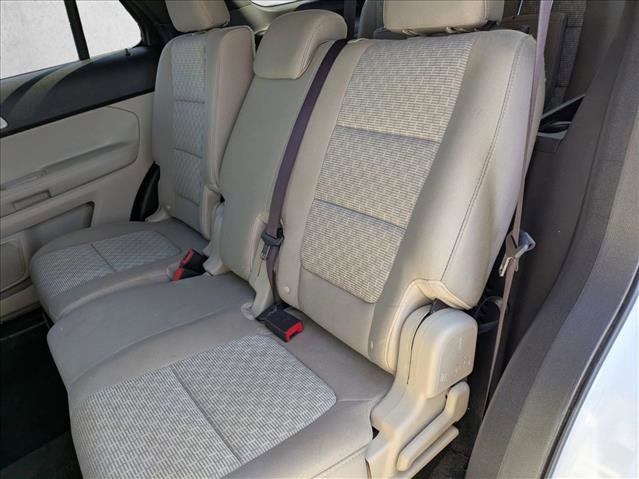 Used 2015 Ford Explorer XLT image 17