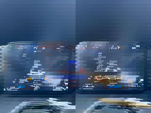 Certified 2024 Jeep Compass Limited w/ High Altitude Package image 21