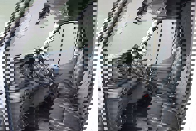 New 2026 Ford Transit 250 148 Medium Roof image 5