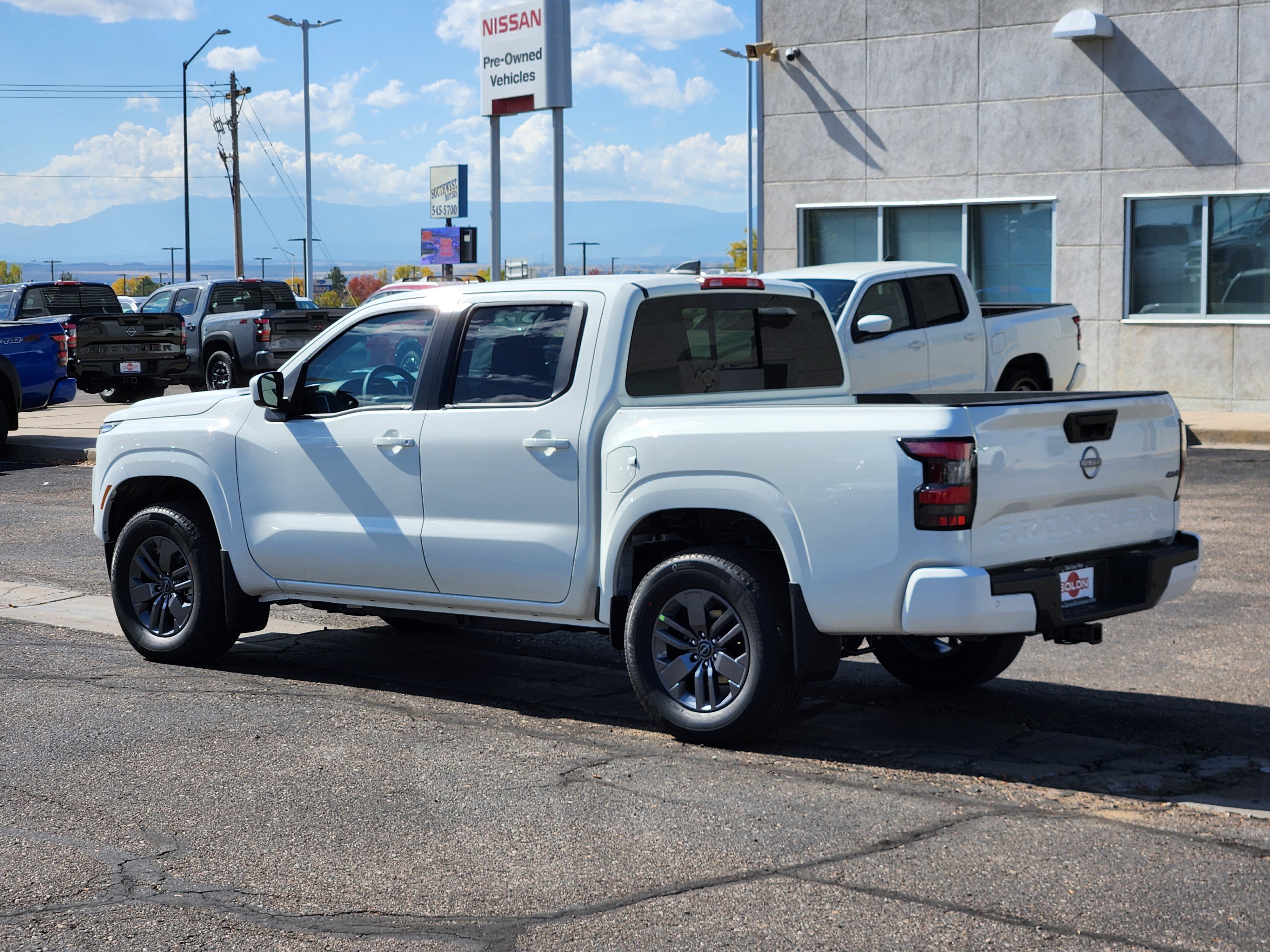 New 2026 Nissan Frontier SV image 3