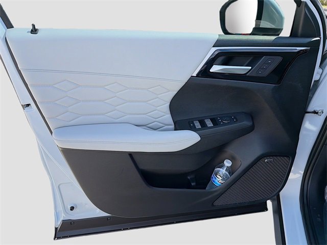 Used 2025 Mitsubishi Outlander SEL image 23