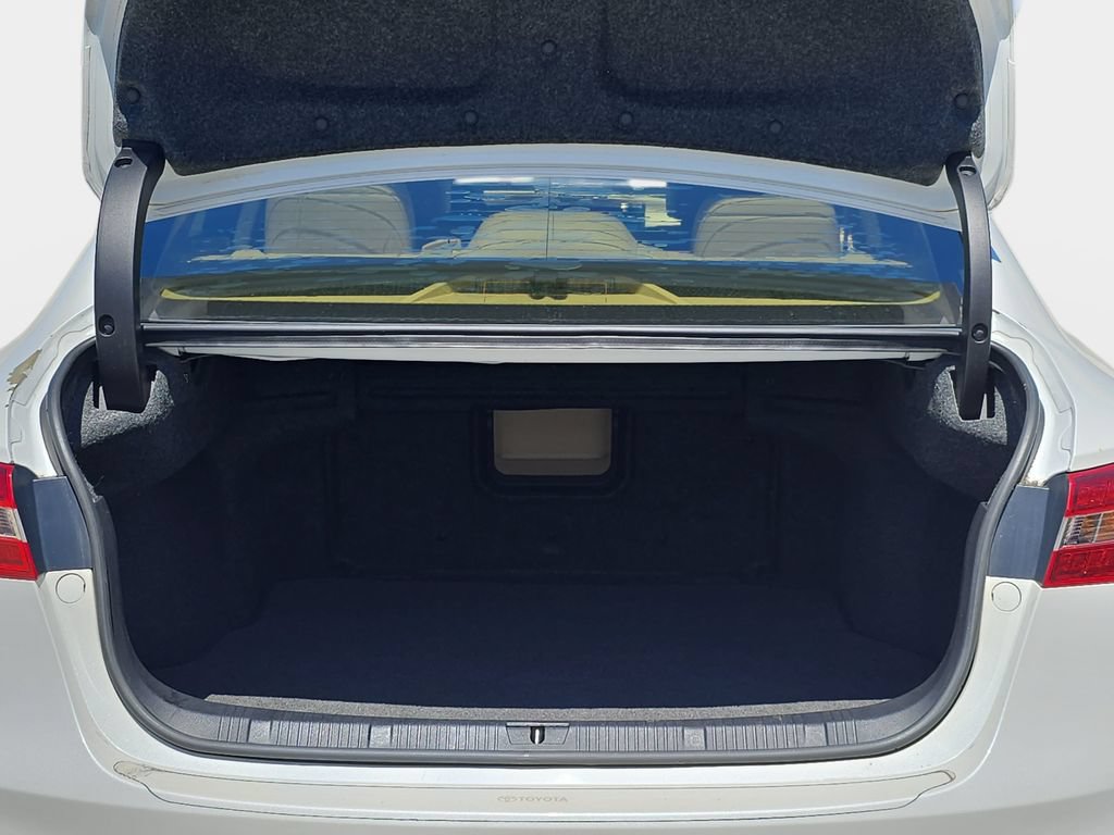 Used 2016 Toyota Avalon Limited FWD image 14