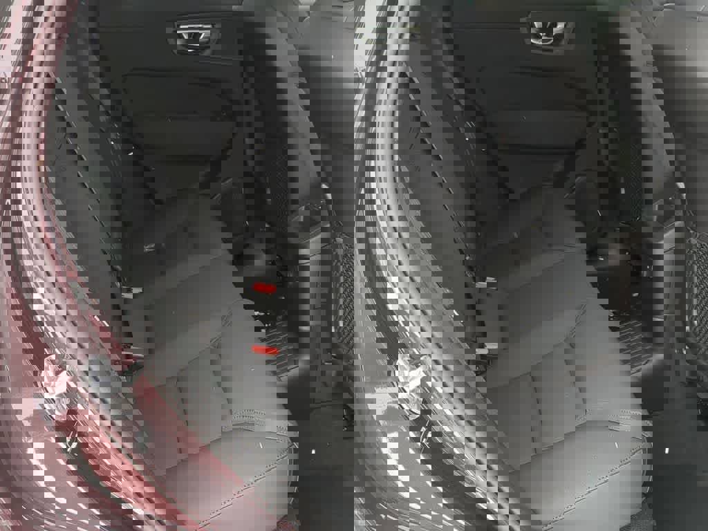 New 2026 Volvo XC60 T8 Plus w/ Protection Package Premier image 19