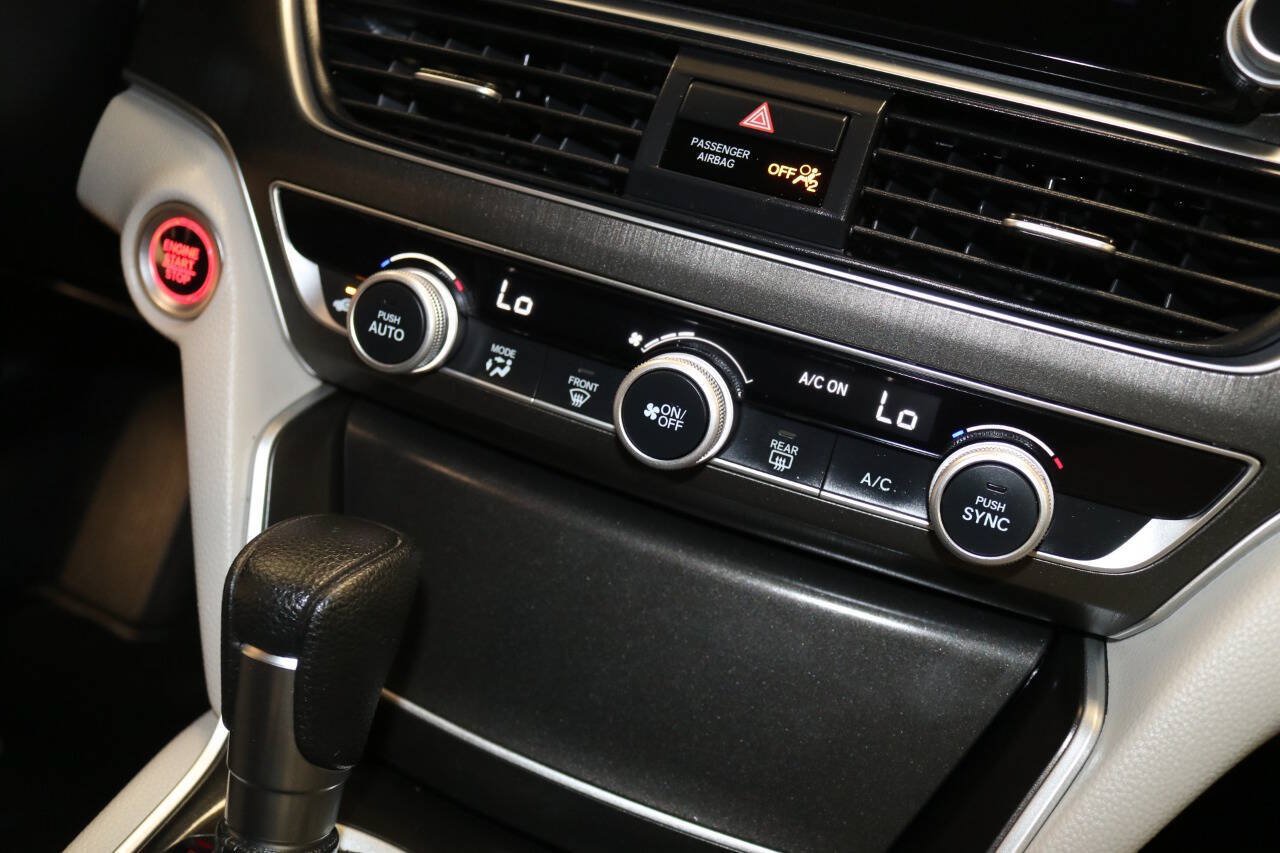 Used 2022 Honda Accord LX image 30