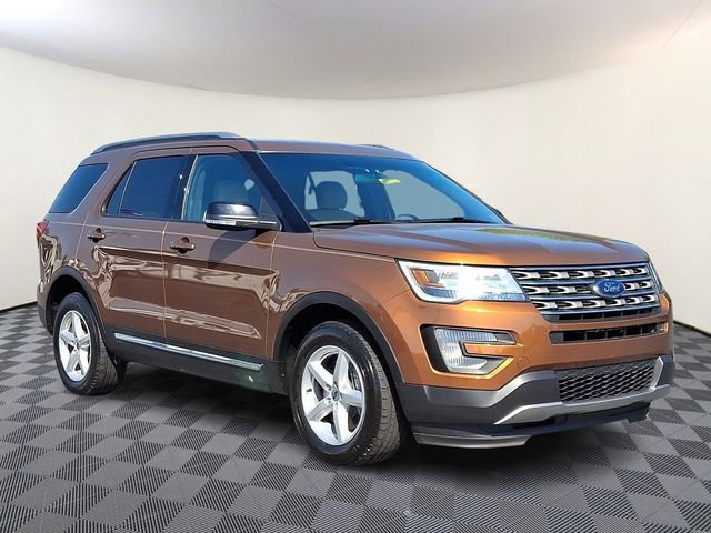 Used 2017 Ford Explorer XLT AWD/4WD video 1