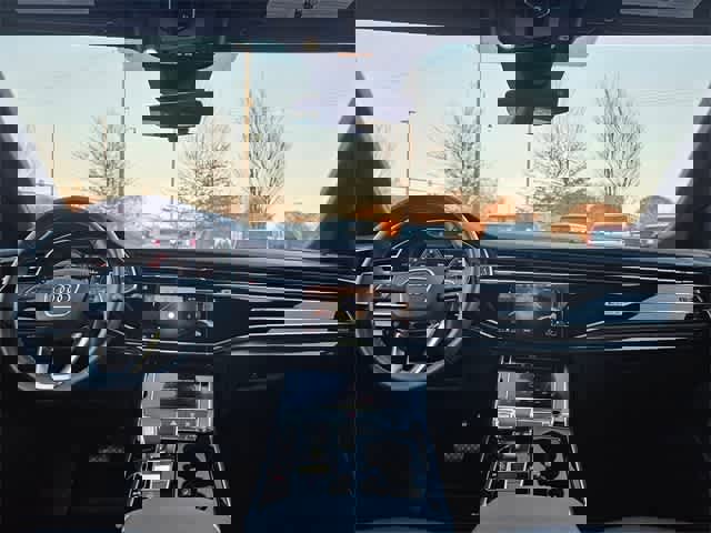 Used 2025 Audi Q8 Premium w/ Convenience Package image 16