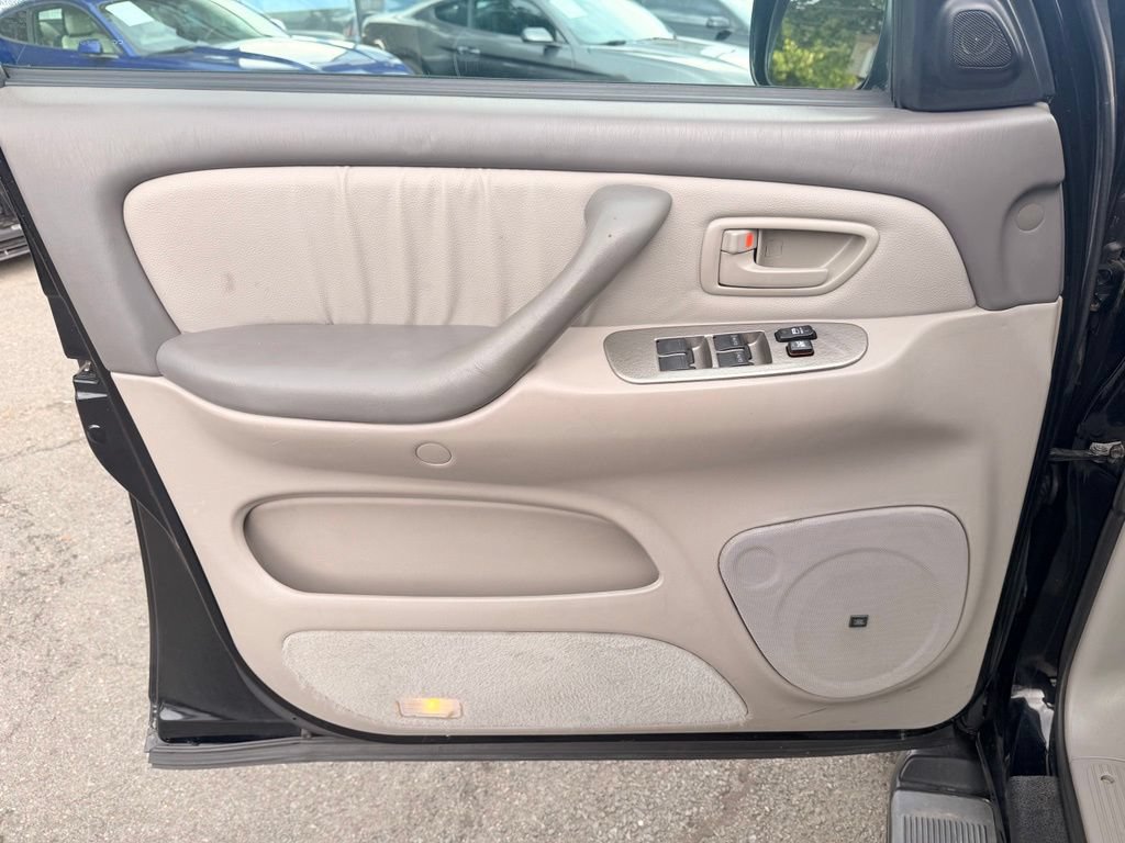 Used 2006 Toyota Sequoia Limited AWD/4WD image 20