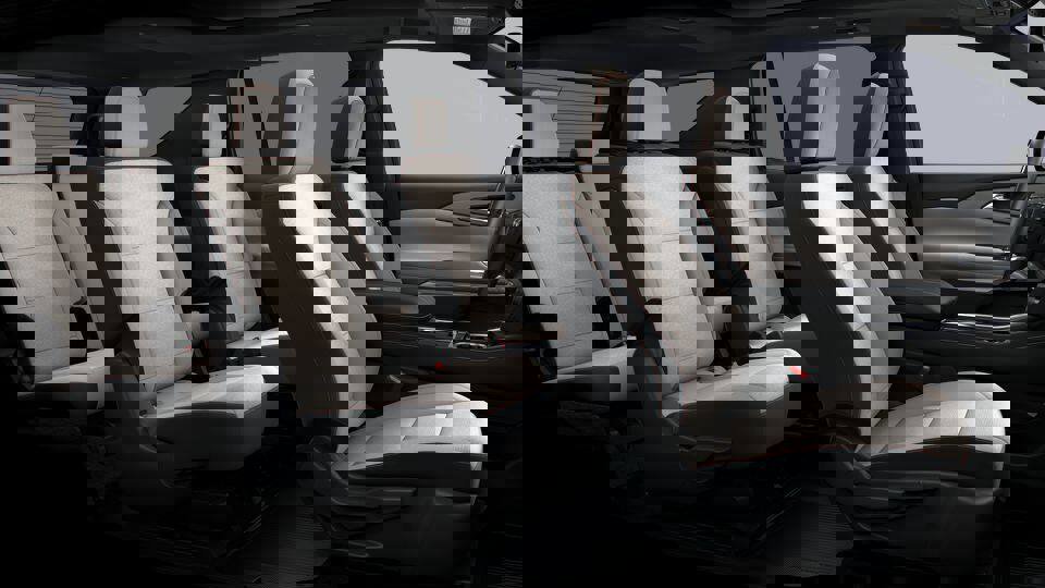 New 2026 Chevrolet Traverse LT w/ Enhanced Driving Package image 32