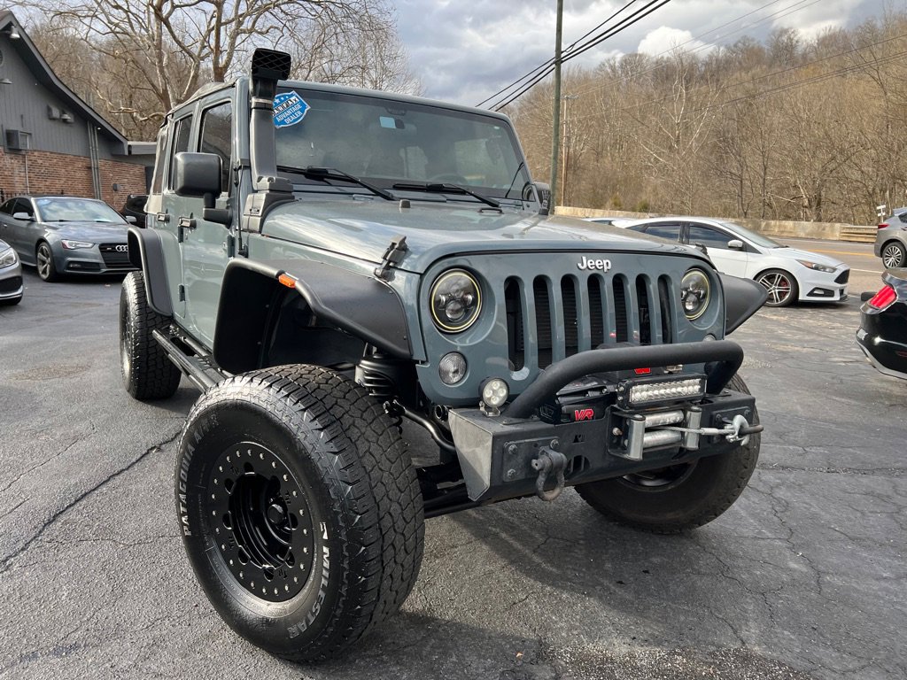 Used 2015 Jeep Wrangler Unlimited Sport image 2