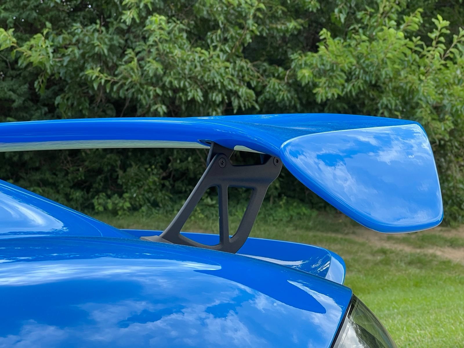 Certified 2023 Porsche 718 Cayman GT4 RWD image 12