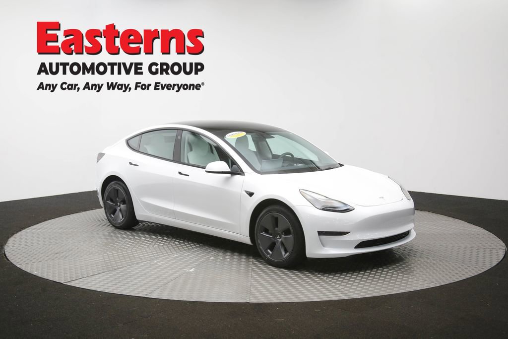 Used 2023 Tesla Model 3 Standard Range RWD image 43