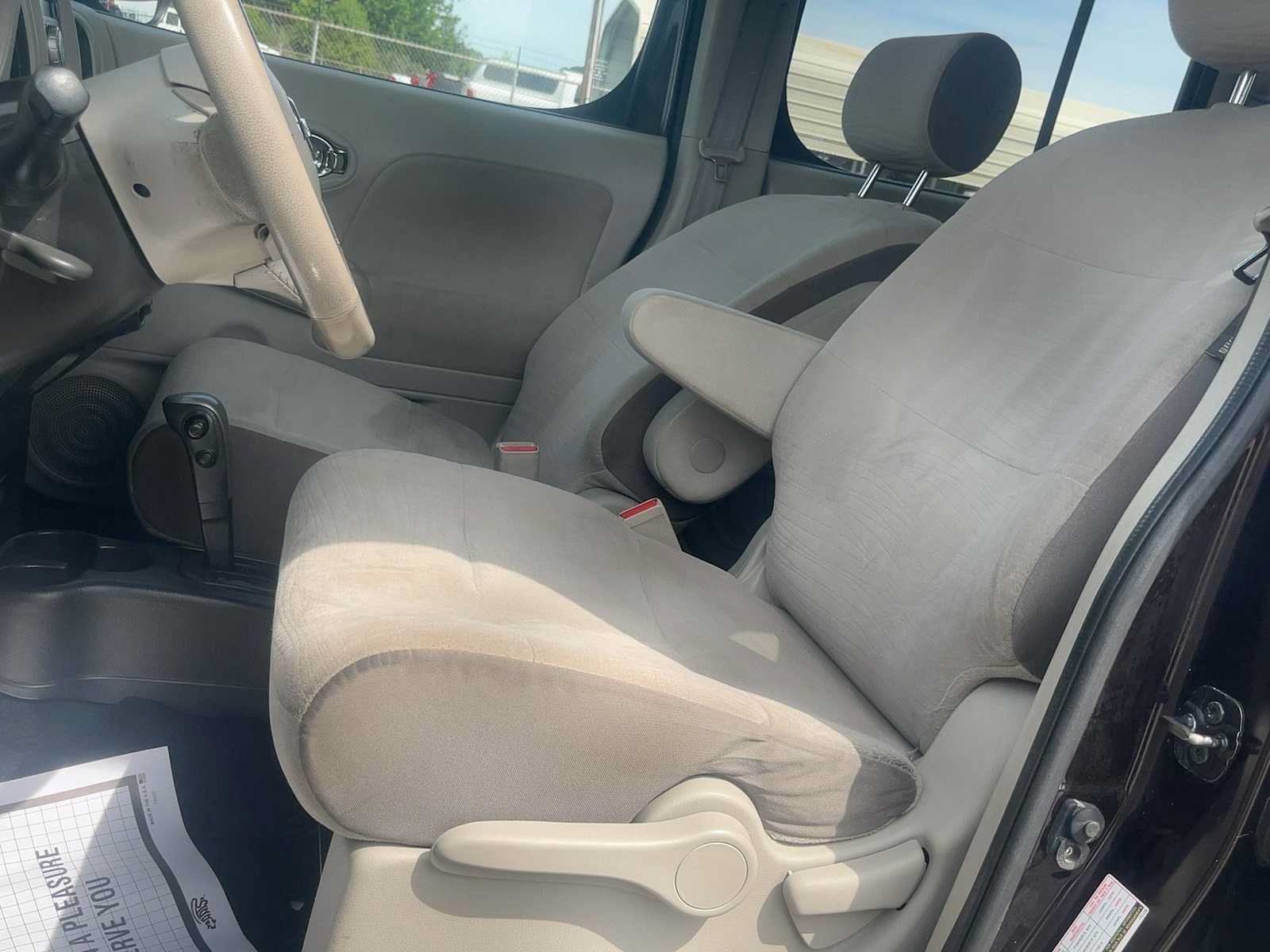 Used 2013 Nissan Cube 1.8 S w/ Interior Designer Pkg FWD image 26