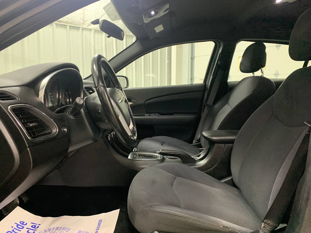 Used 2014 Chrysler 200 Touring w/ 200 S Group FWD image 16