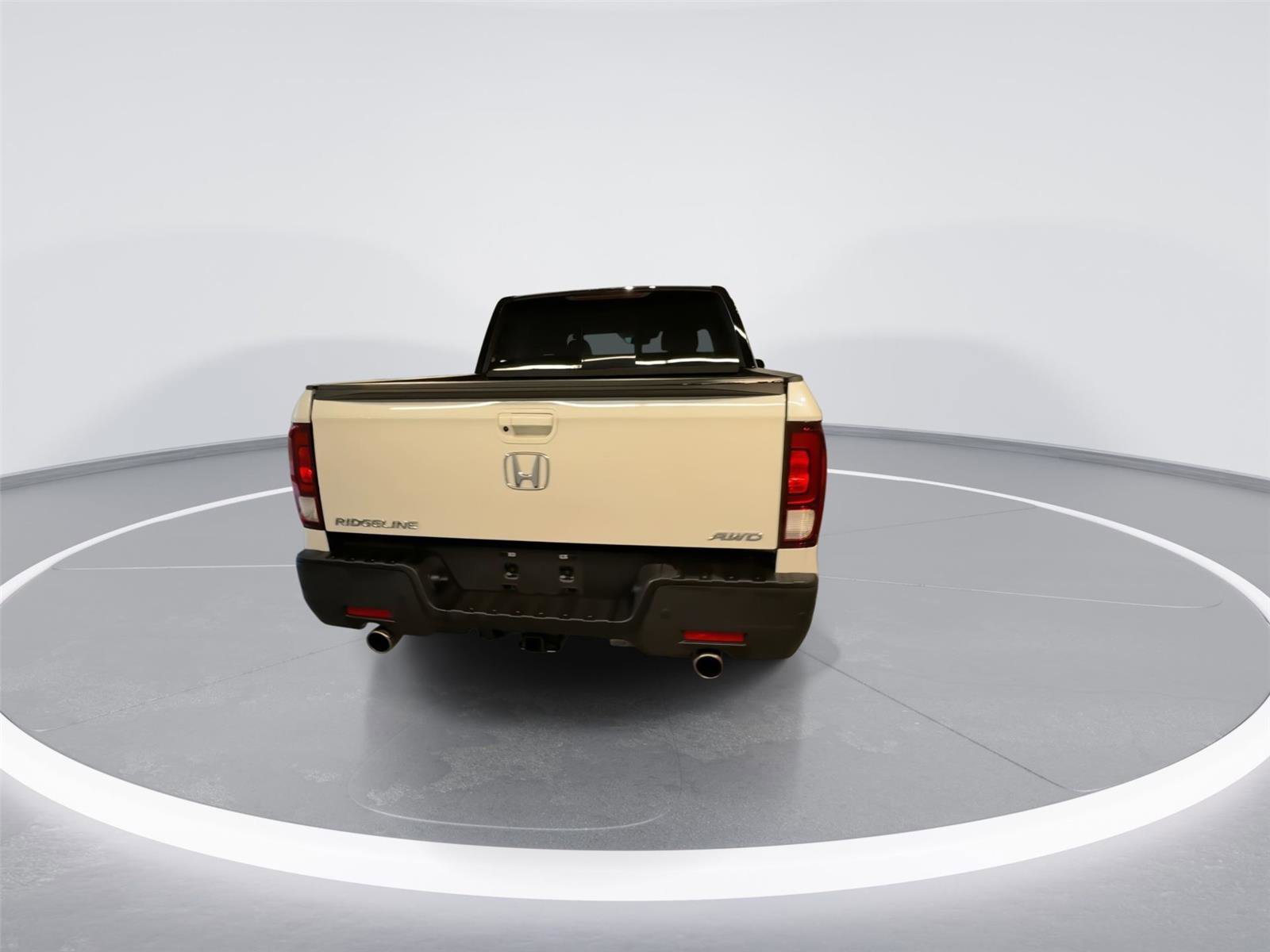 Used 2023 Honda Ridgeline Black Edition image 6