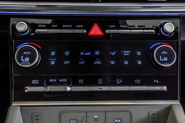 New 2026 Hyundai Santa Fe Limited AWD/4WD image 17