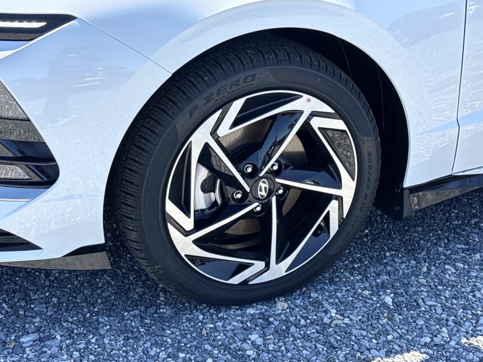 New 2026 Hyundai Sonata SEL FWD image 17