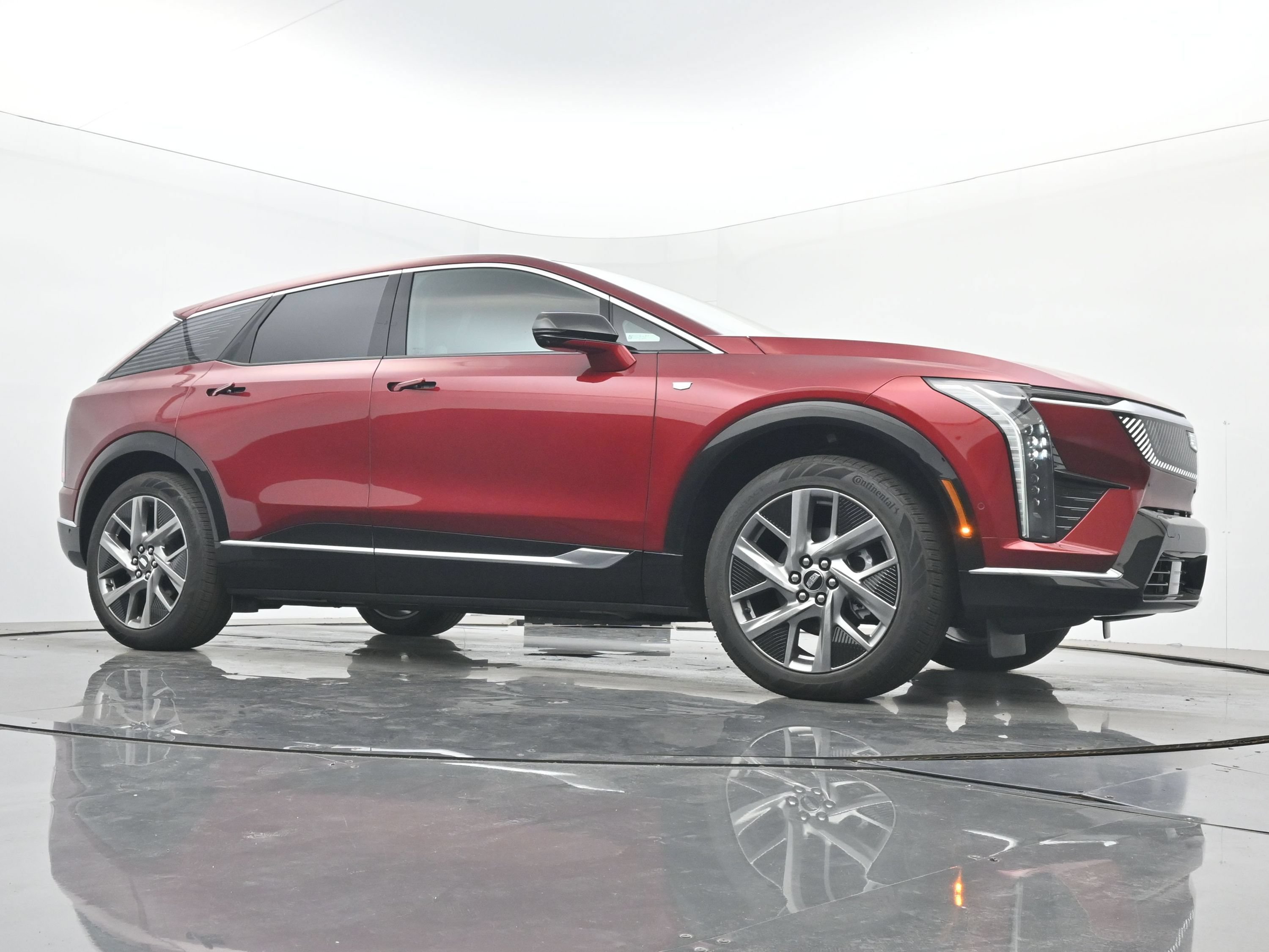New 2026 Cadillac Optiq Luxury 1 w/ LPO, Floor Liner Package AWD/4WD image 21