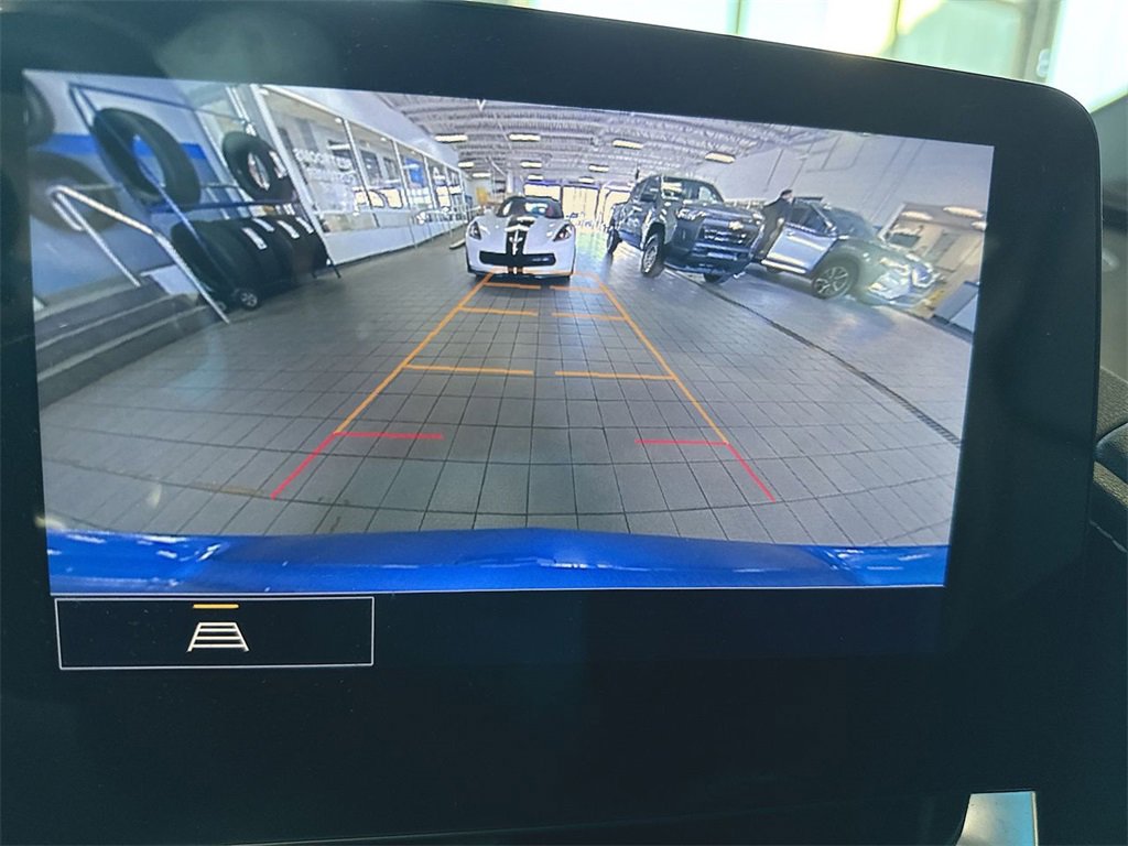 Used 2023 Chevrolet Corvette Stingray w/ Z51 Performance Package image 17