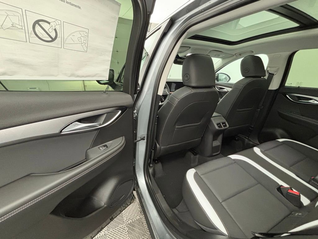 New 2025 Buick Envision Sport Touring image 41