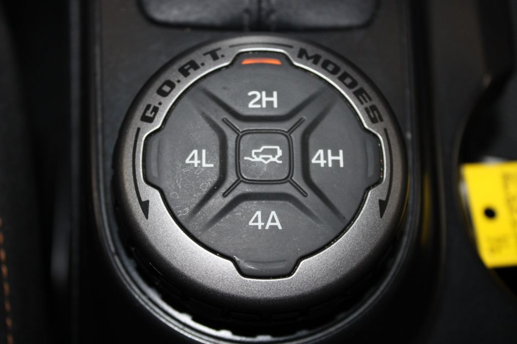 Used 2024 Ford Bronco Badlands AWD/4WD image 36