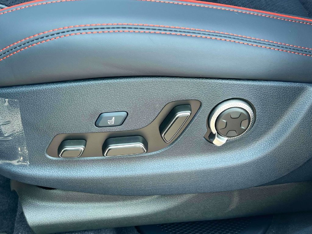New 2027 Genesis GV70 3.5T Prestige AWD/4WD image 29