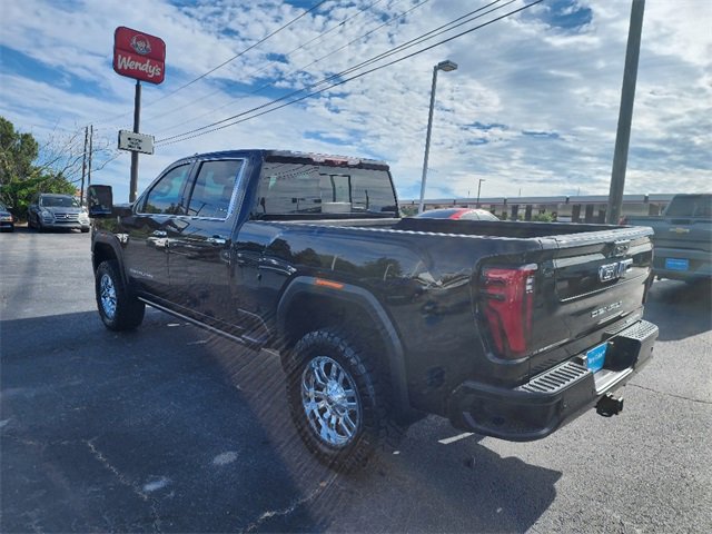 Used 2024 GMC Sierra 2500 Denali Ultimate image 5