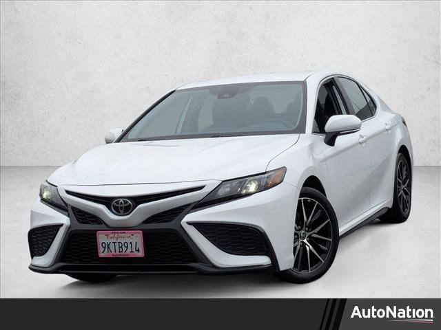 Used 2024 Toyota Camry SE