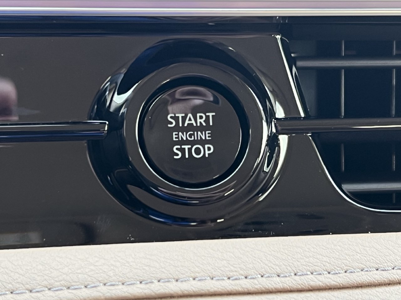 New 2027 INFINITI QX80 Luxe RWD image 18
