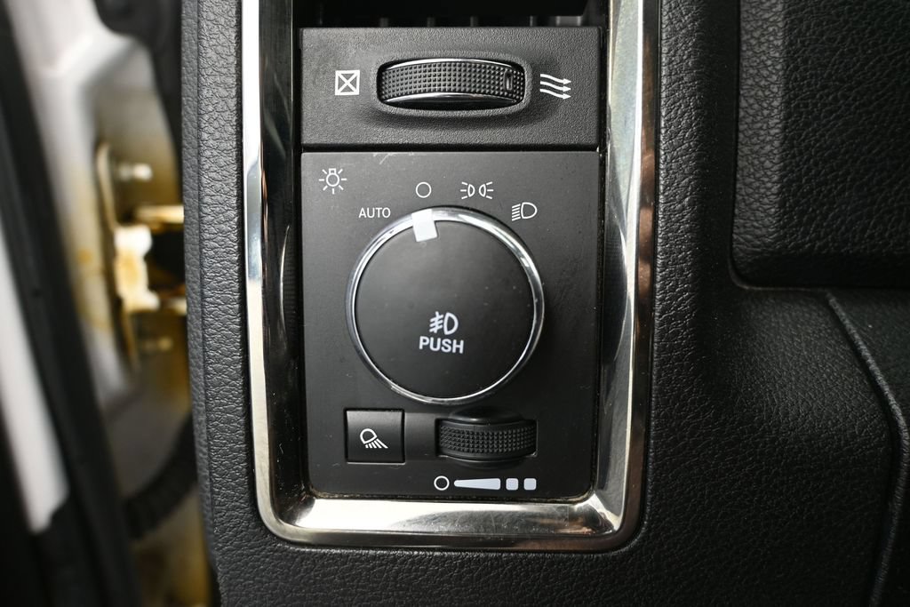 Used 2018 RAM 1500 Sport AWD/4WD image 23