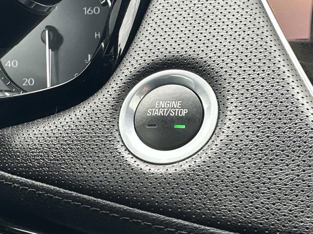 Used 2024 Cadillac XT6 Luxury w/ LPO, Floor Liner Package AWD/4WD image 29